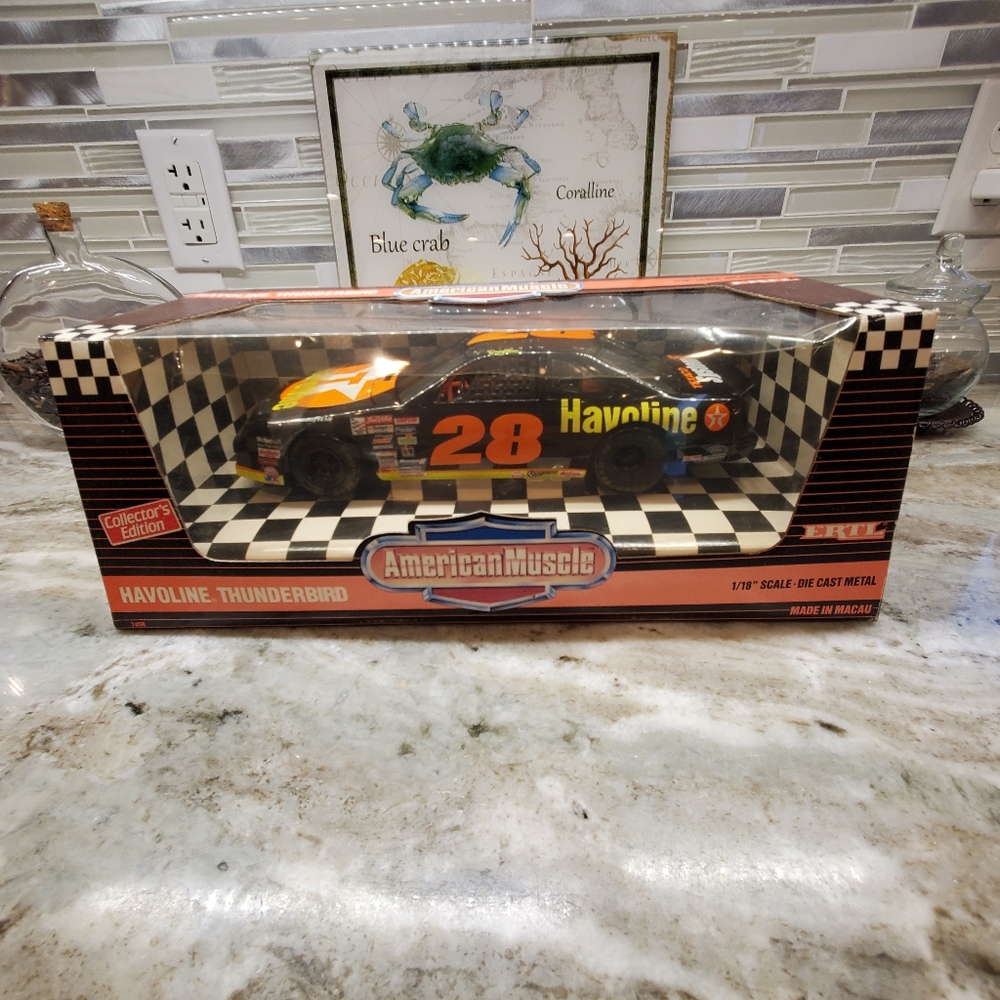 Davey Allison #28 Havoline Thunderbird 1/18 Nascar American Muscle